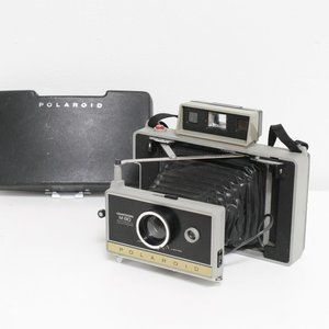 Polaroid M80 Land Camera